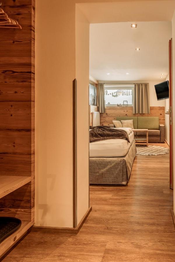 Fortuna Apart Hotel B&B ايشجل المظهر الخارجي الصورة