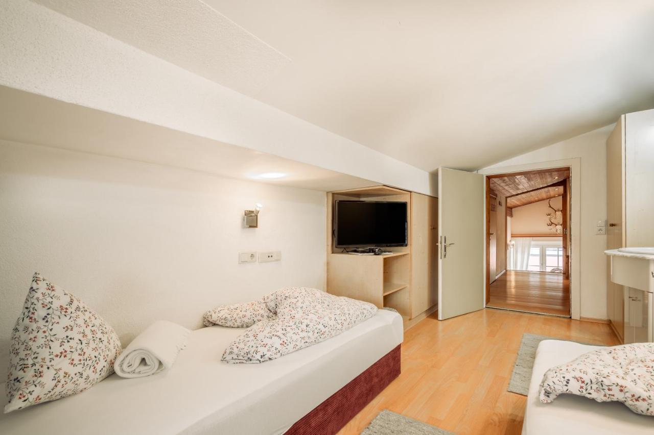 Fortuna Apart Hotel B&B ايشجل المظهر الخارجي الصورة